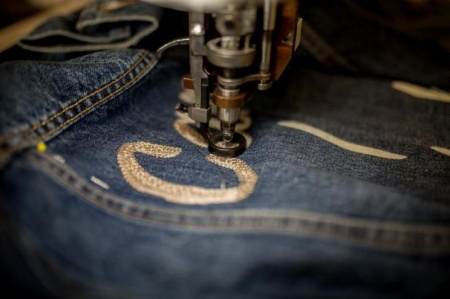 Comment r&eacute;ussir la personnalisation de vos v&ecirc;tements &agrave; Tourcoing ?